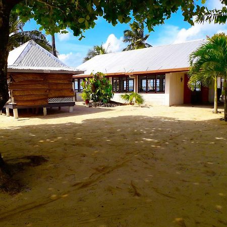 Vacation Beach Fales Hotel Manase Eksteriør billede